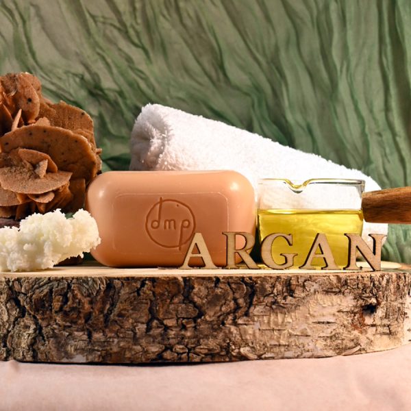 Savon solide concave Mains et Corps à l’Argan BIO parfum Fleur d'Oranger - 100g – Image 3