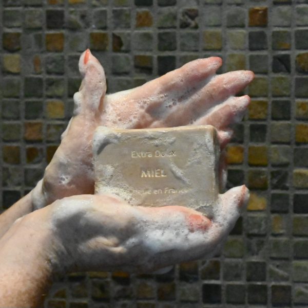 Savon de Provence solide parfum Miel - 100g – Image 2