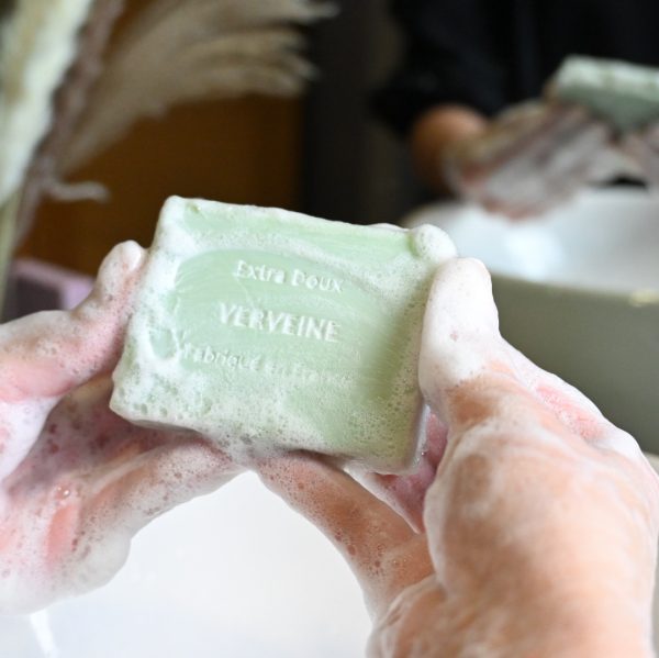 Savon de Provence solide parfum Verveine - 100g – Image 2
