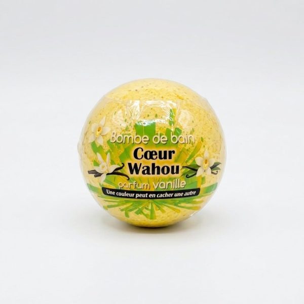 Bombe de bain jaune de la gamme wahou, "une couleur peut en cacher une autre" parfum vanille.
